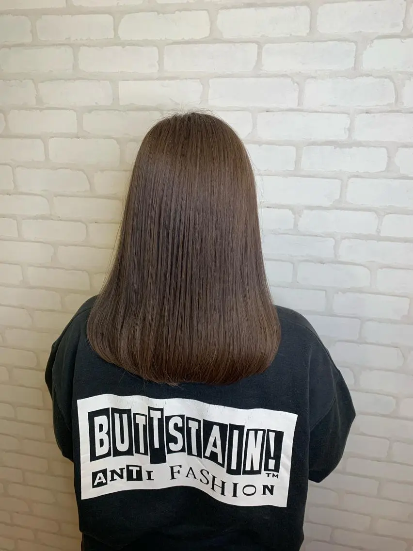 セミロング カラー ヘアアレンジ グレージュ ラベンダーカラー ラベンダーグレージュ ラベンダーグレー ✨艶髪✨透明感✨ 山内大樹のヘアスタイル
