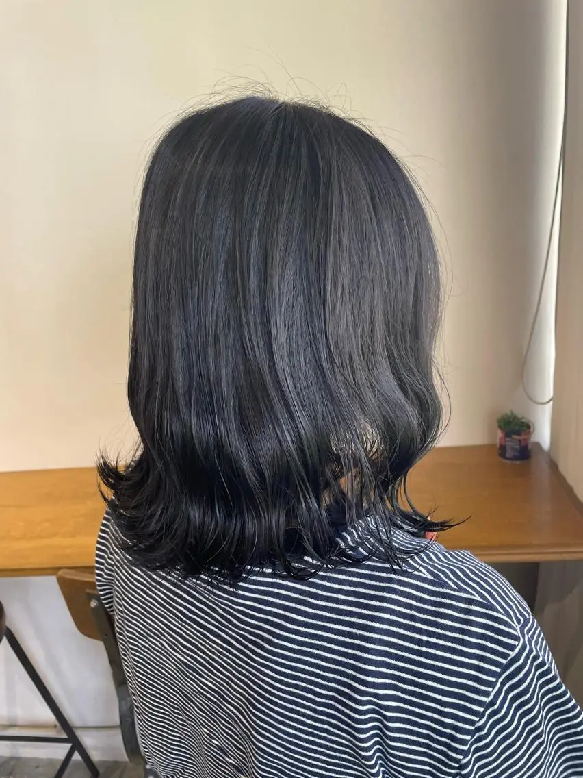 ミディアム カラー ヘアアレンジ 黒髪 ブルーカラー ブルーブラック ヘアカラー トリートメント ヘアセット ☂️カトウ ケイゴ☂️のヘアスタイル