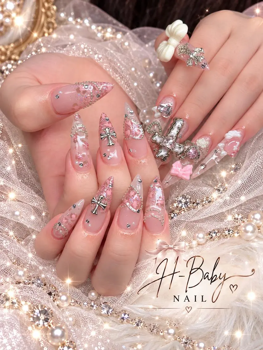 ネイル オーロラネイル チークネイル フットネイル ジェルネイル 韓国ネイル ハンドネイル neco H.babynailのネイルデザイン