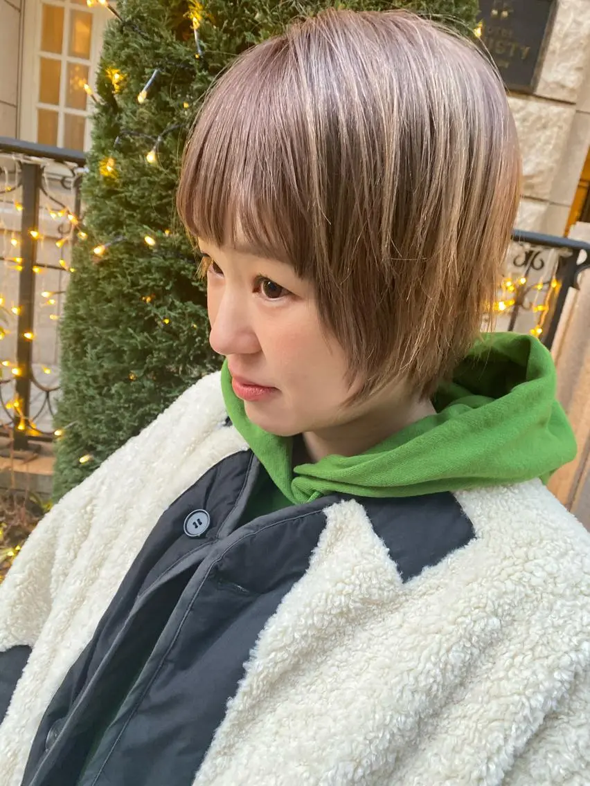ショート カラー マルヤマ リナの眉毛・アイブロウイメージ