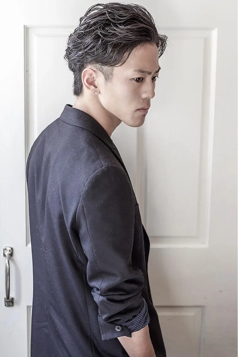 メンズ EIGHT plum TOKIOリミテッドのヘアスタイル