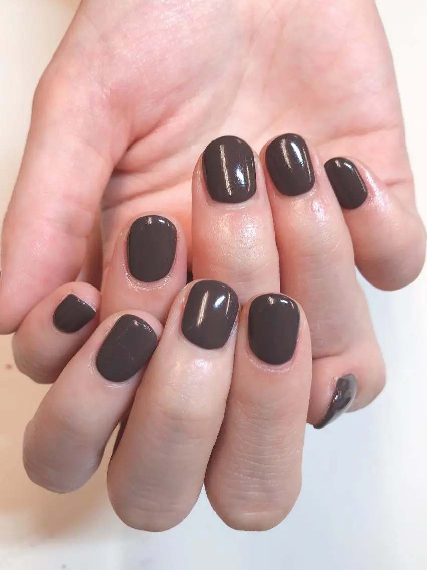 ネイル ワンカラーネイル KIREIE NAILSのネイルデザイン