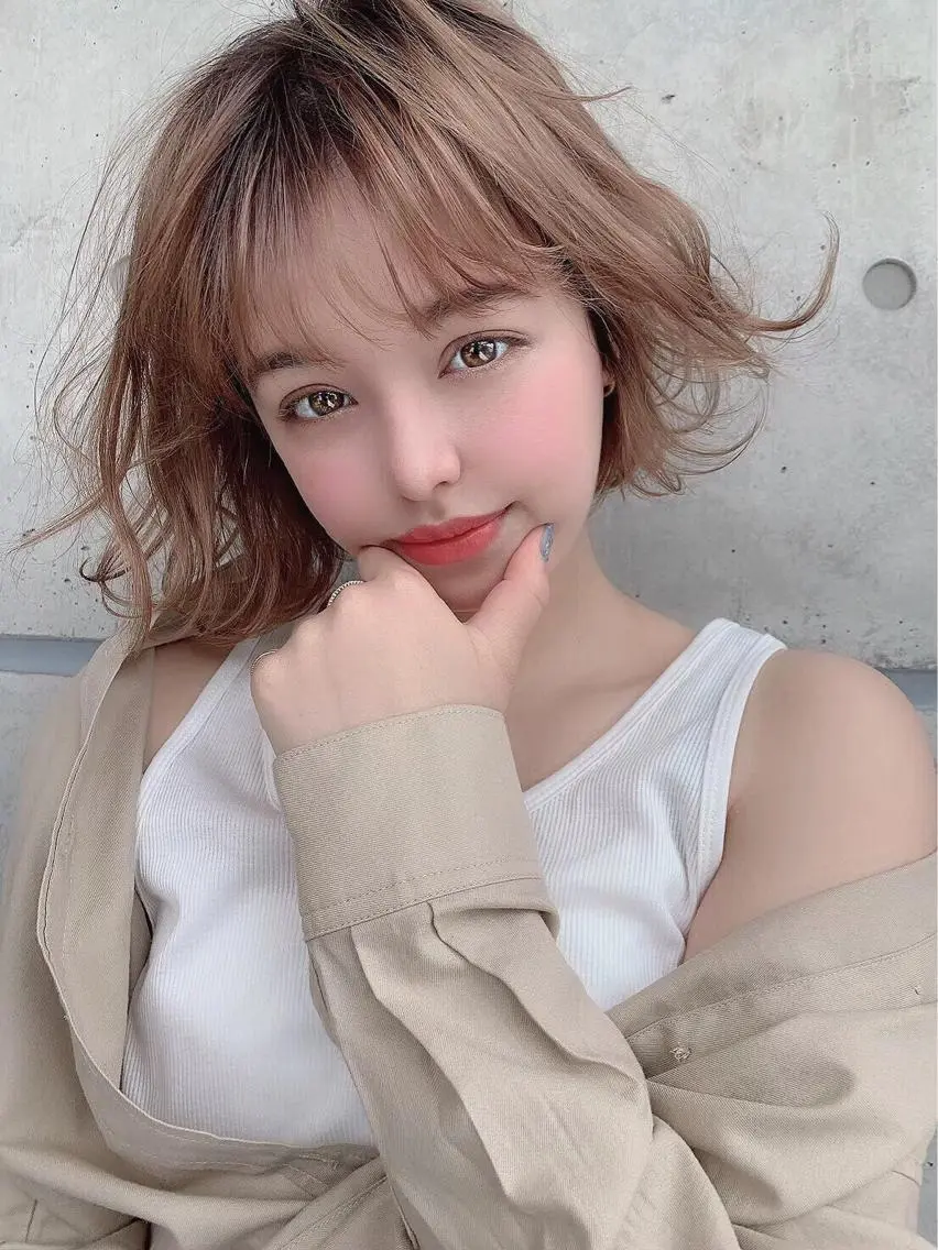ミディアム カラー パーマ ヘアアレンジ ブリーチ 🦋ハイトーンボブ ショート🦋トシキのヘアスタイル