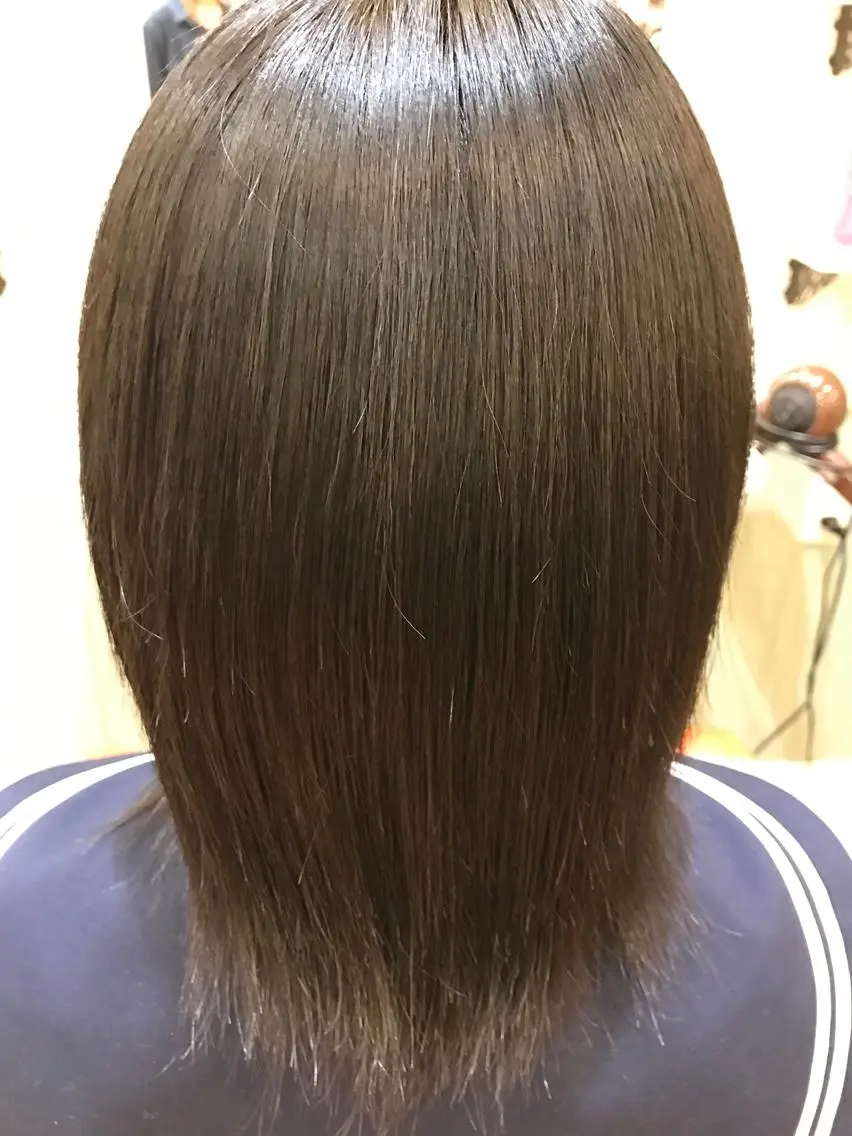 ショート 夜の縮毛矯正 服部 日出登のヘアスタイル