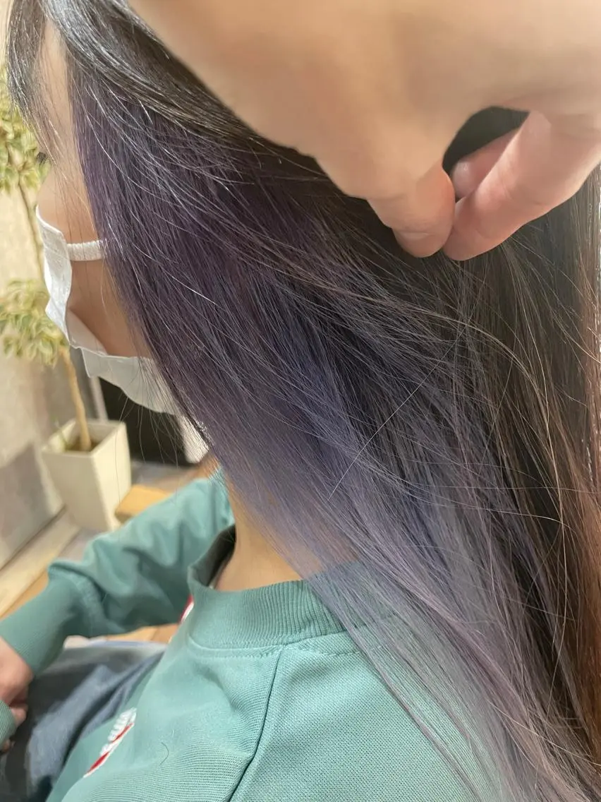 カラー インナーカラー カット ヘアカラー トリートメント hairsBerry 豊津店のヘアスタイル