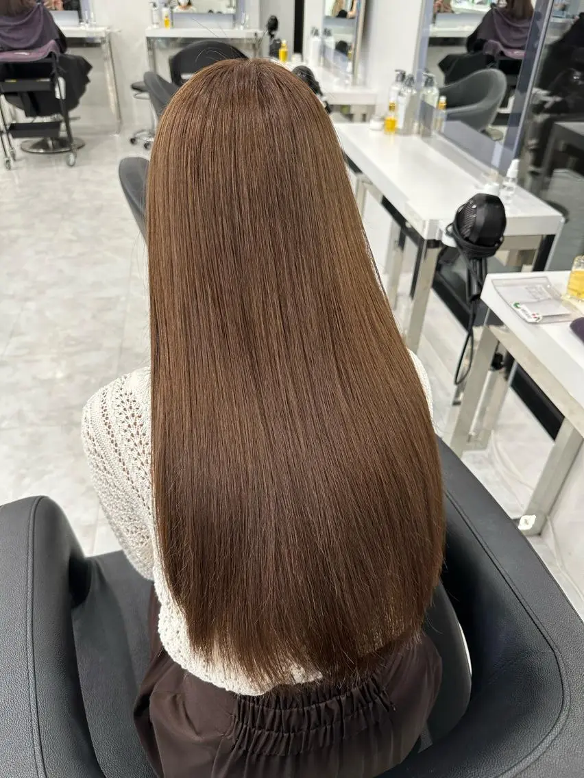 ロング チョコレートブラウン ピンクブラウン ピンクラベンダー 顔周りカット 髪質改善 🤎MISAKI 艶髪カラー🤎のヘアスタイル