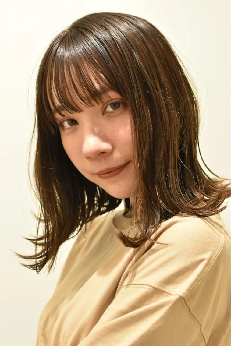 ミディアム カラー fuchigami suzunoのヘアスタイル