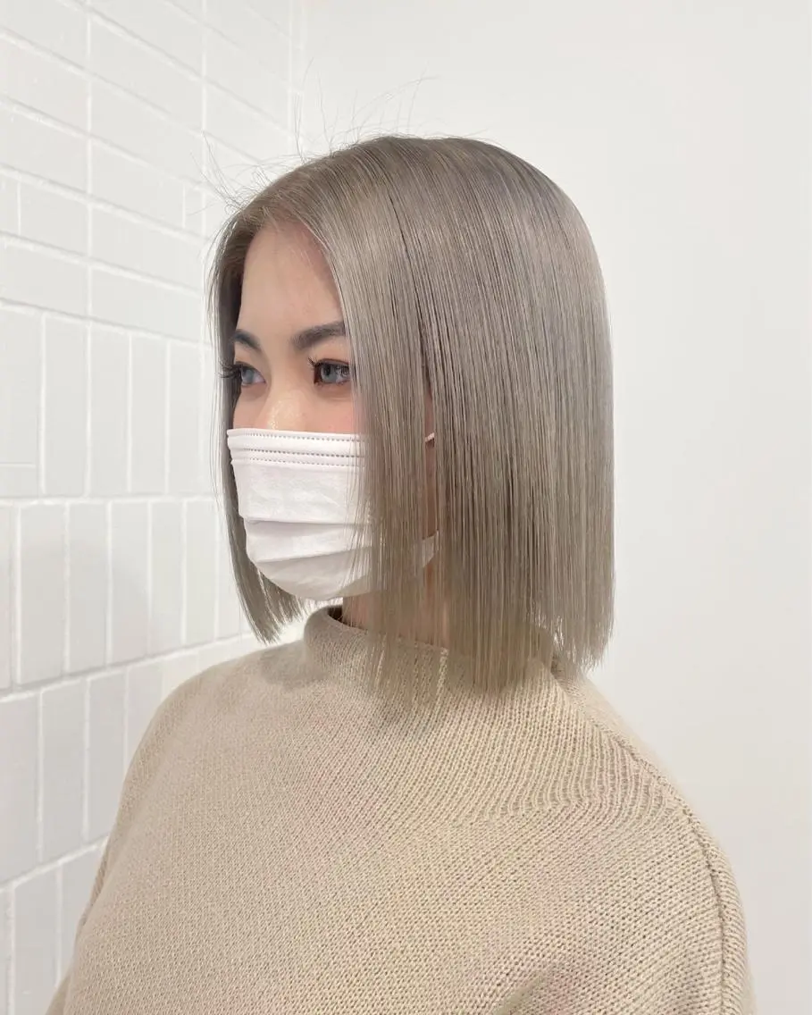 ロング カラー ヘアアレンジ シルバー ホワイトシルバー ヘアカラー トリートメント ボブ×柔らかいカラー 🌷misaki𓍼のヘアスタイル