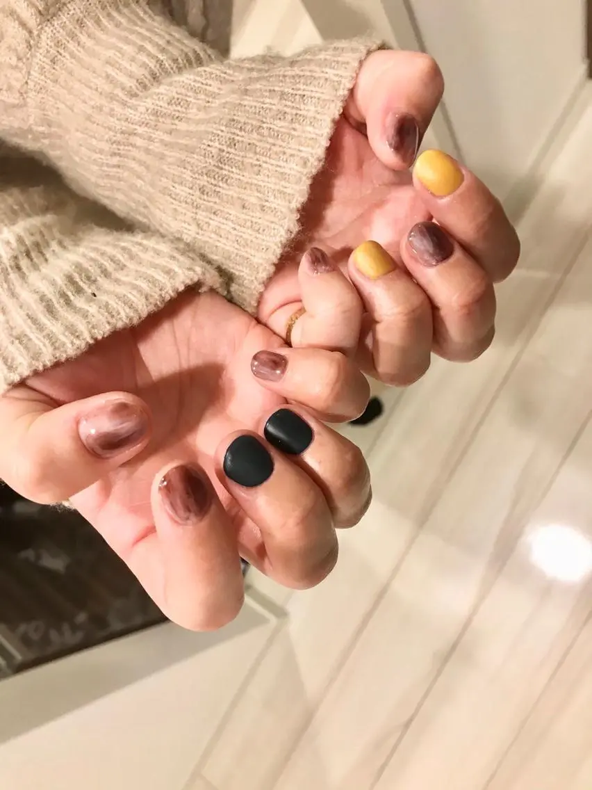 ネイル アートネイル マットネイル ニュアンスネイル BEE NAILのネイルデザイン