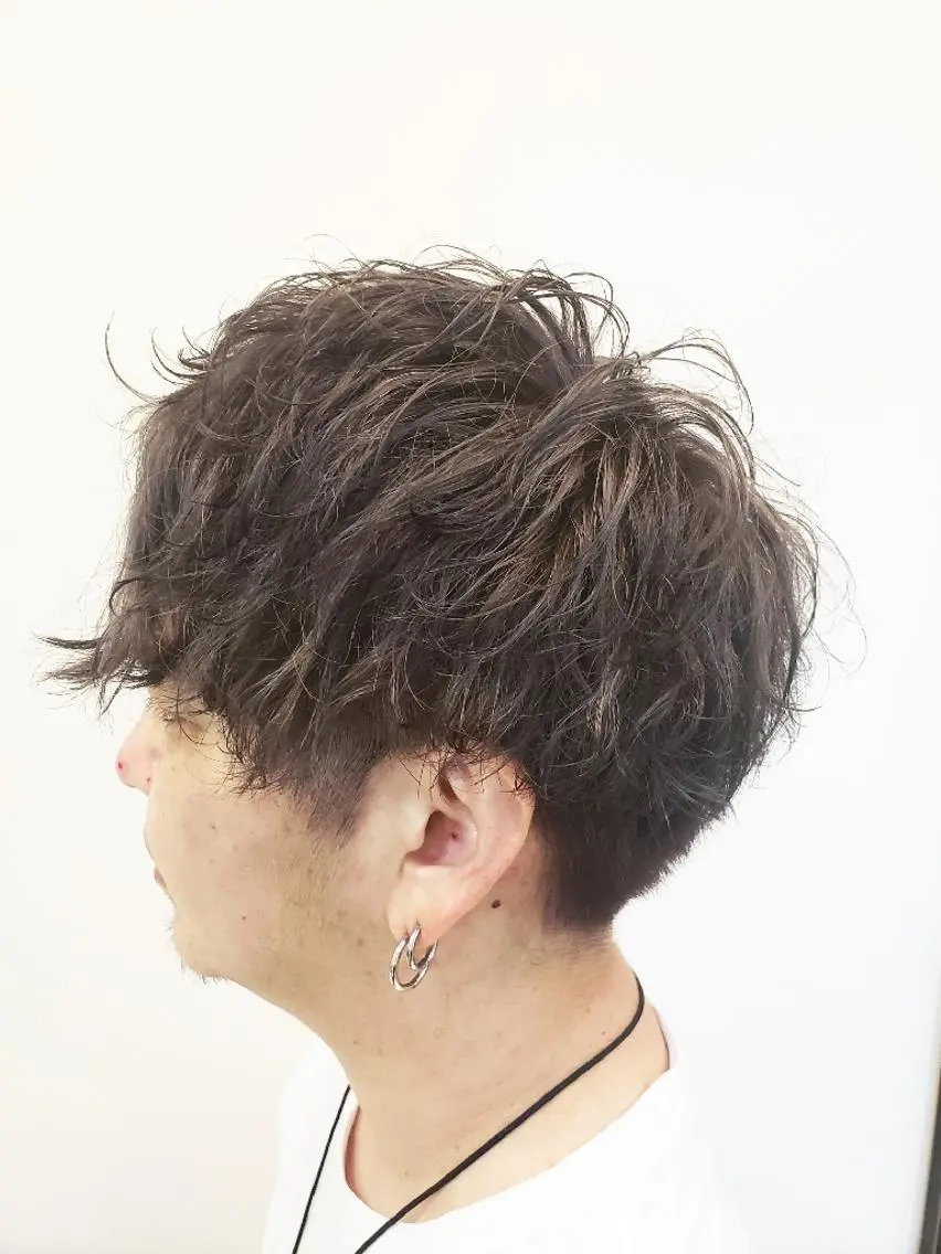 パーマ メンズ マッシュ メンズパーマ スパイラルパーマ 特殊パーマ 片山恭兵のヘアスタイル