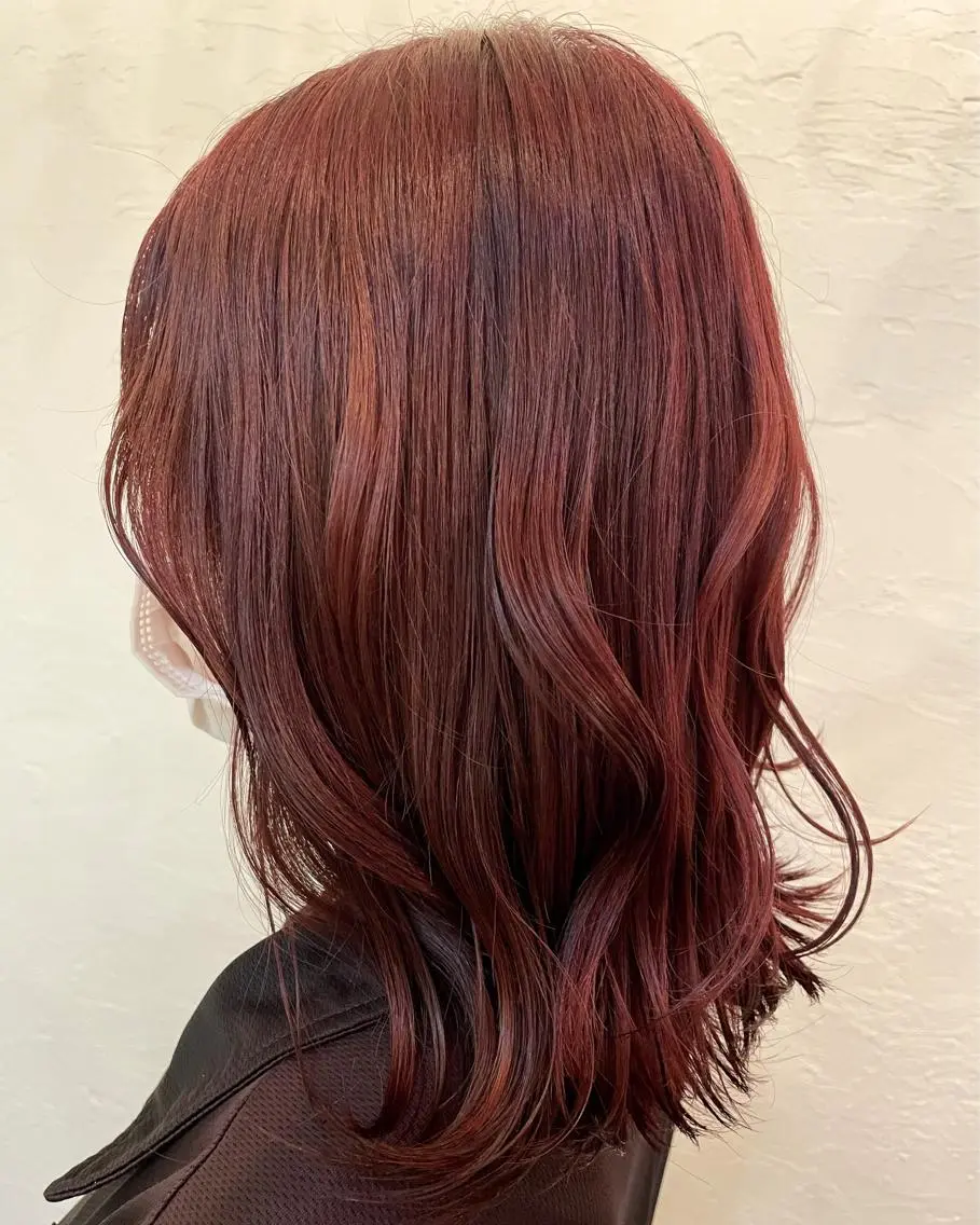 カラー 家下 愛梨のヘアスタイル