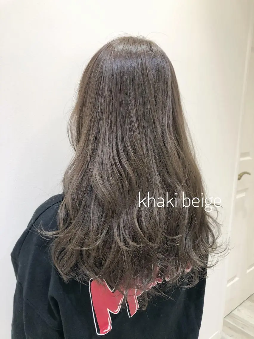 ロング カラー ベージュカラー 大平 美沙のヘアスタイル