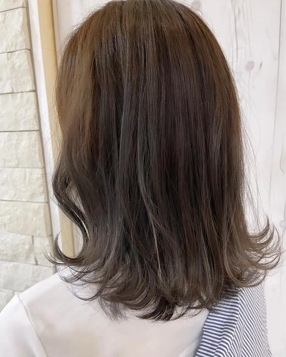 カラー ブルーカラー ブルーグレー ブルーグレージュ グレージュ カット ヘアカラー Kazu 🌠名古屋 ハイトーン/レイヤーのヘアスタイル