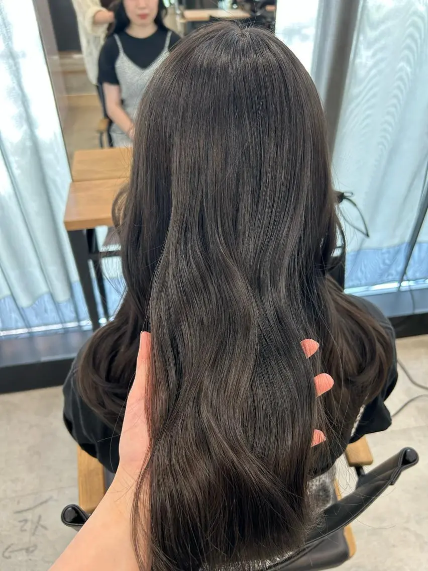 セミロング モテヘア 韓国ヘアhikariのヘアスタイル