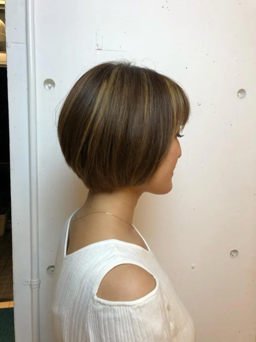 ショート 杉野 凜のヘアスタイル