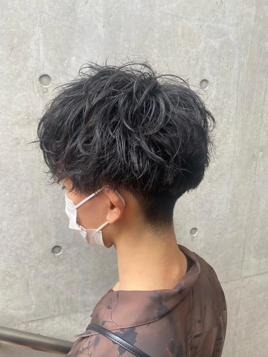 ショート パーマ メンズ 梅田茶屋町メンズ 専門美容師 山元一平のヘアスタイル