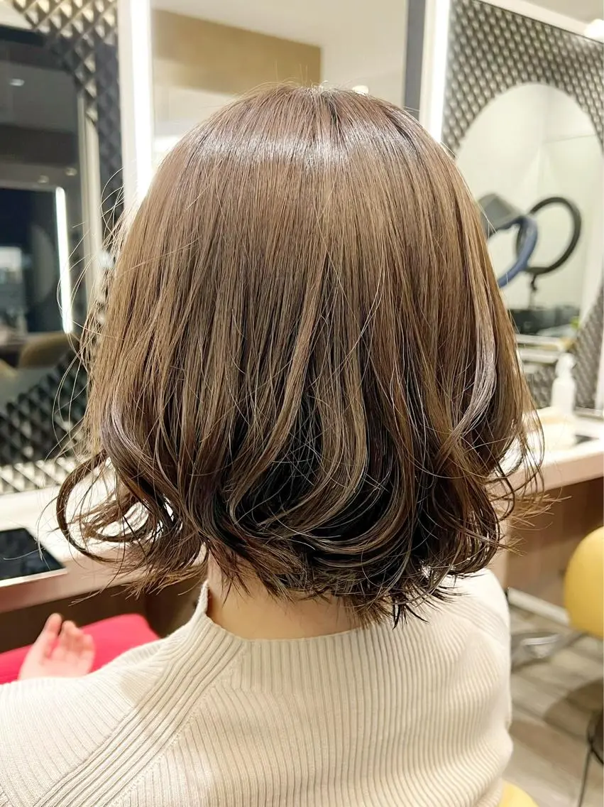ショート カラー ブラウンカラー ボブ カット ヘアカラー トリートメント 白髪ぼかし大人メンズ 根本零のヘアスタイル