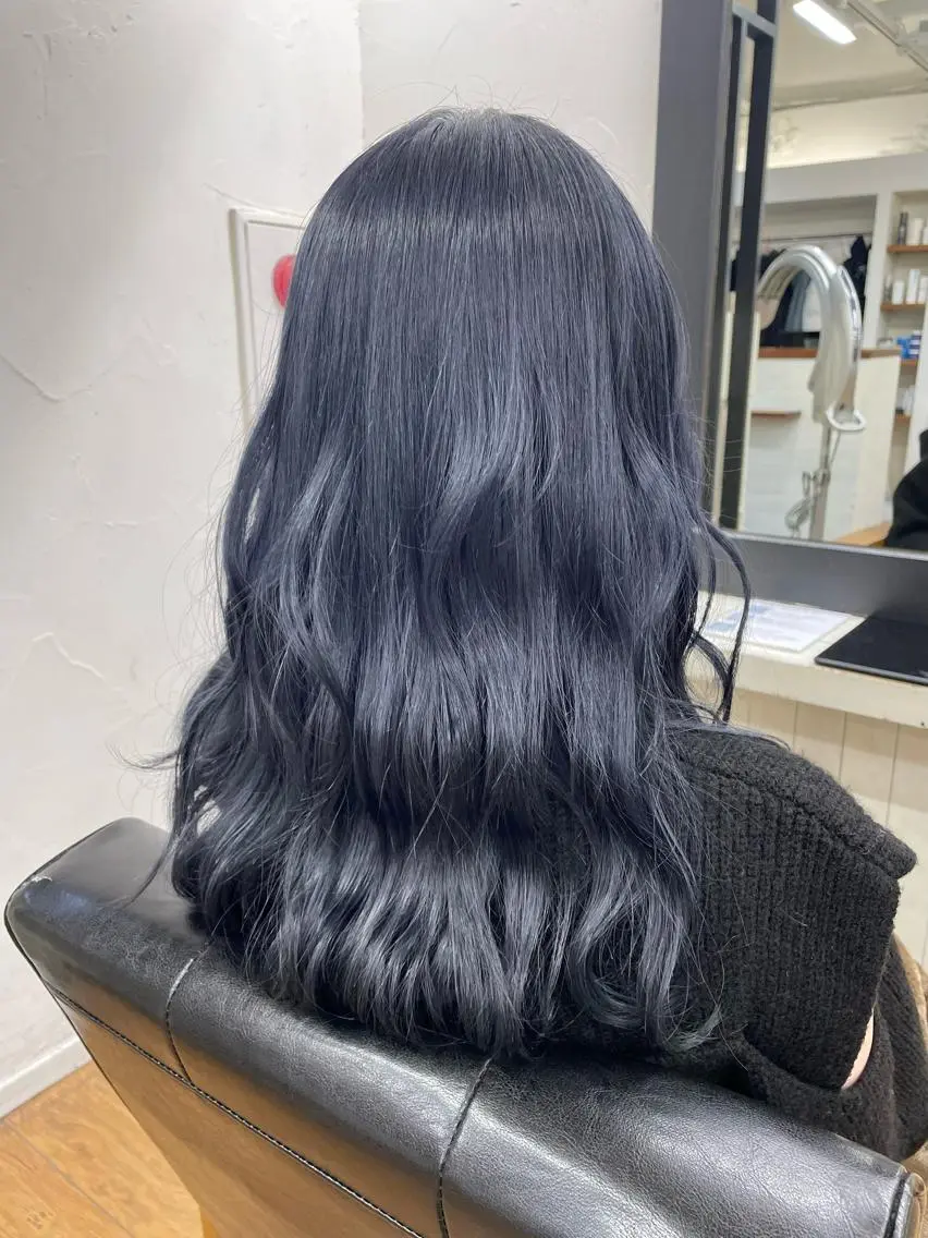 ロング 青木 優歩のヘアスタイル