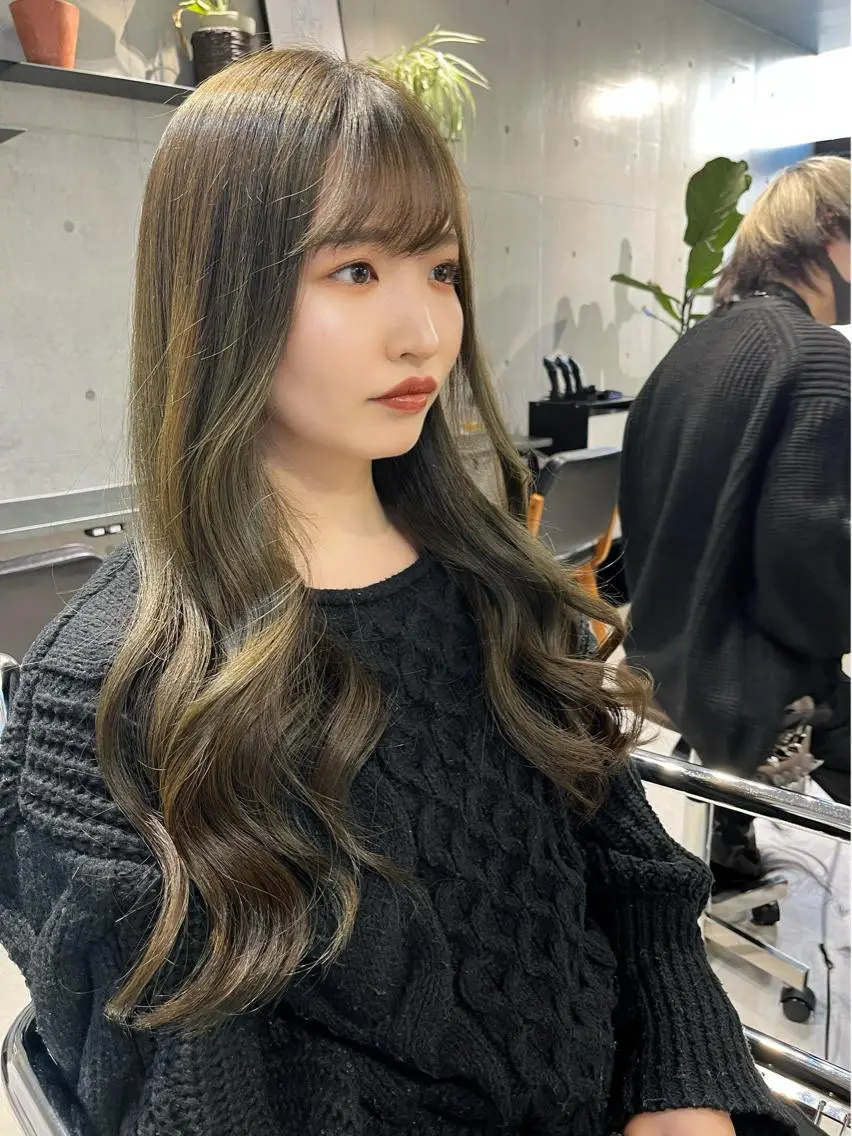 カラー パーマ ヘアアレンジ カット ヘアカラー トリートメント ヘッドスパ ヘアセット 透明感/オリーブ/ グレージュ/YUKAのヘアスタイル
