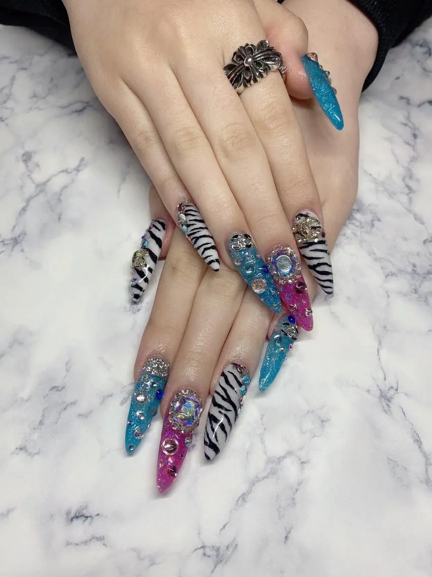 ネイル nail salon Pink Aliceのネイルデザイン