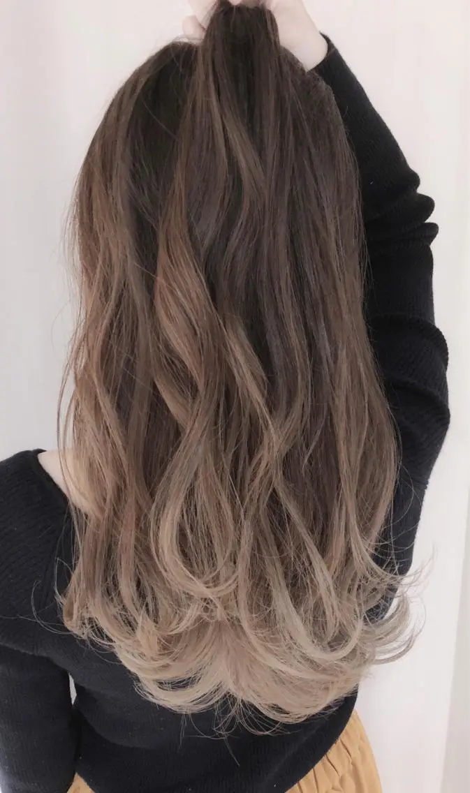 ロング カラー パーマ ヘアアレンジ アッシュ バレイヤージュ ブリーチ ケアブリーチ 透明感カラー バレイヤージュ 藤沢 髪質改善 竹内ケンゴのヘアスタイル