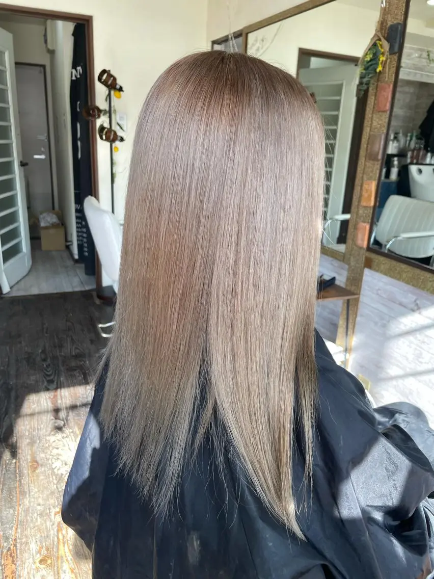 カラー ヘアカラー 渡辺 健太のヘアスタイル