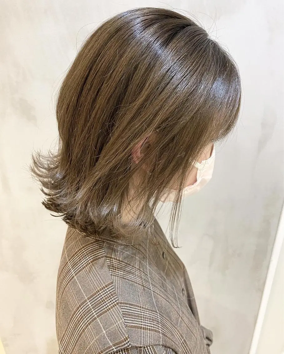 ミディアム カラー ヘアアレンジ ネイル マツエク・マツパ 透明感カラー ハイライトカラー 外国人風カラー ハイライト ヨシンモリ 夜23時まで予約🉑 reverieあきらのヘアスタイル