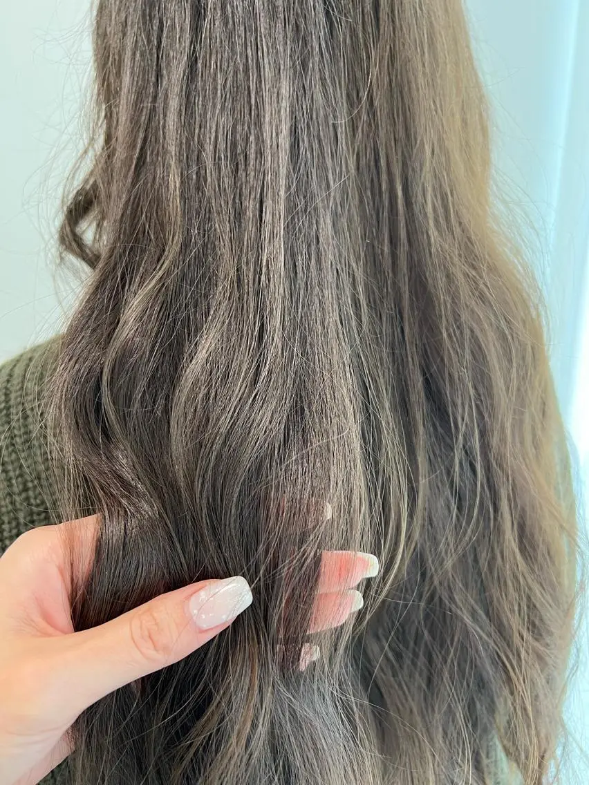 ロング カラー パーマ ヘアアレンジ グレージュ ロング 加藤 綾華のヘアスタイル