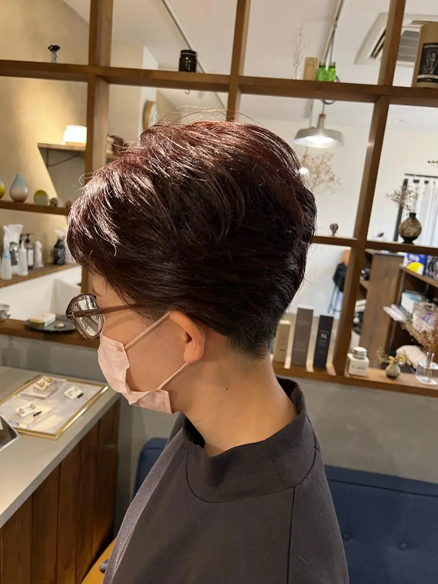 ショート カラー 刈り上げ カット ヘアカラー トリートメント 松永 真弥のヘアスタイル