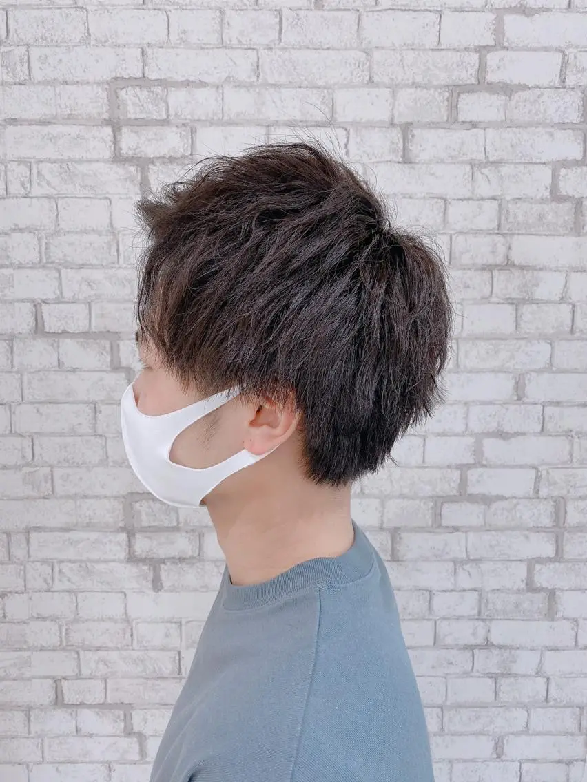 ショート カラー ヘアアレンジ メンズ カット ヘアカラー ブリーチなし艶カラー 東家のヘアスタイル