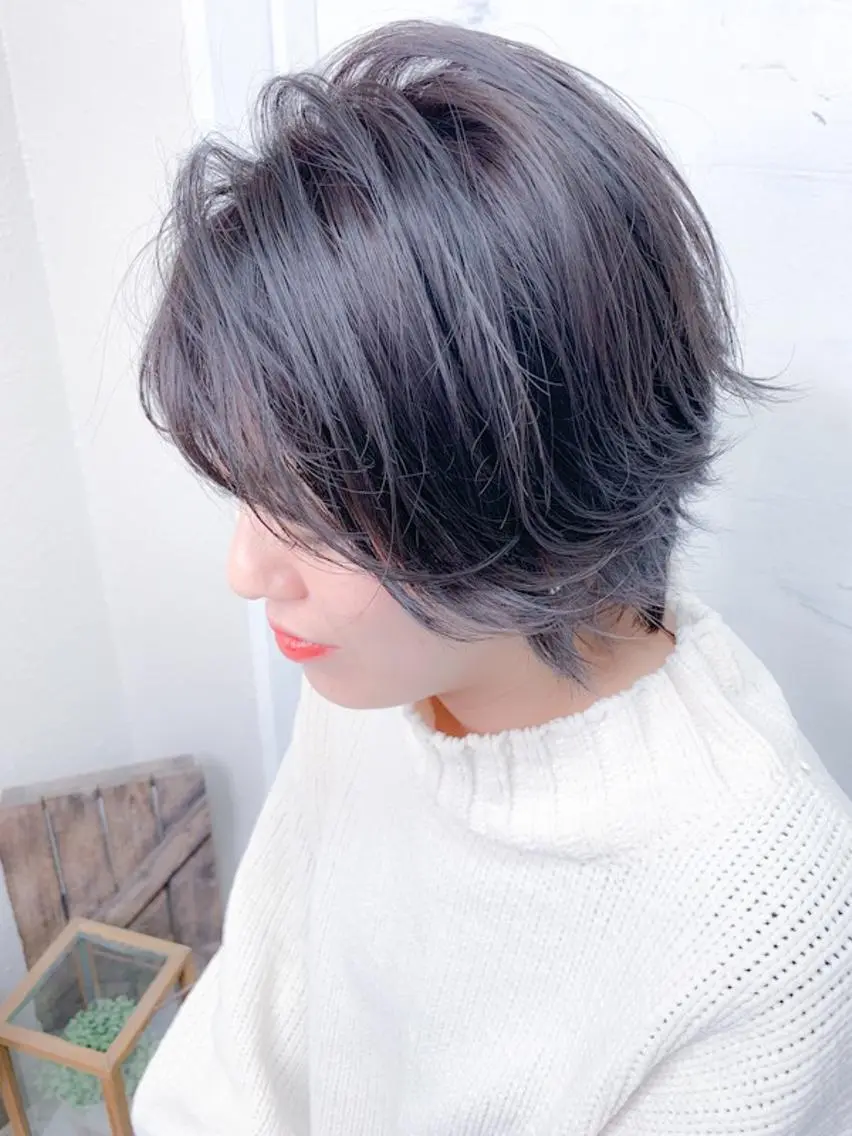 ショート カラー 透明感カラー ハイライトカラー ハイライト トリートメント BOX mico.のヘアスタイル