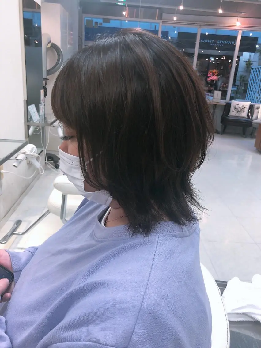ショート カラー アッシュ ウルフカット ヘアカラー トリートメント 阿部 美咲のヘアスタイル