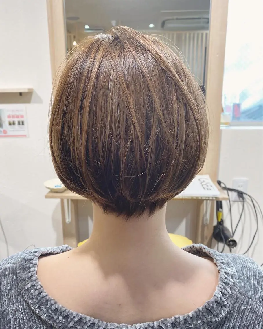 ショート カラー ヘアカラー トリートメント 🌈ショート/レイヤ ーカット/中村崇宏のヘアスタイル