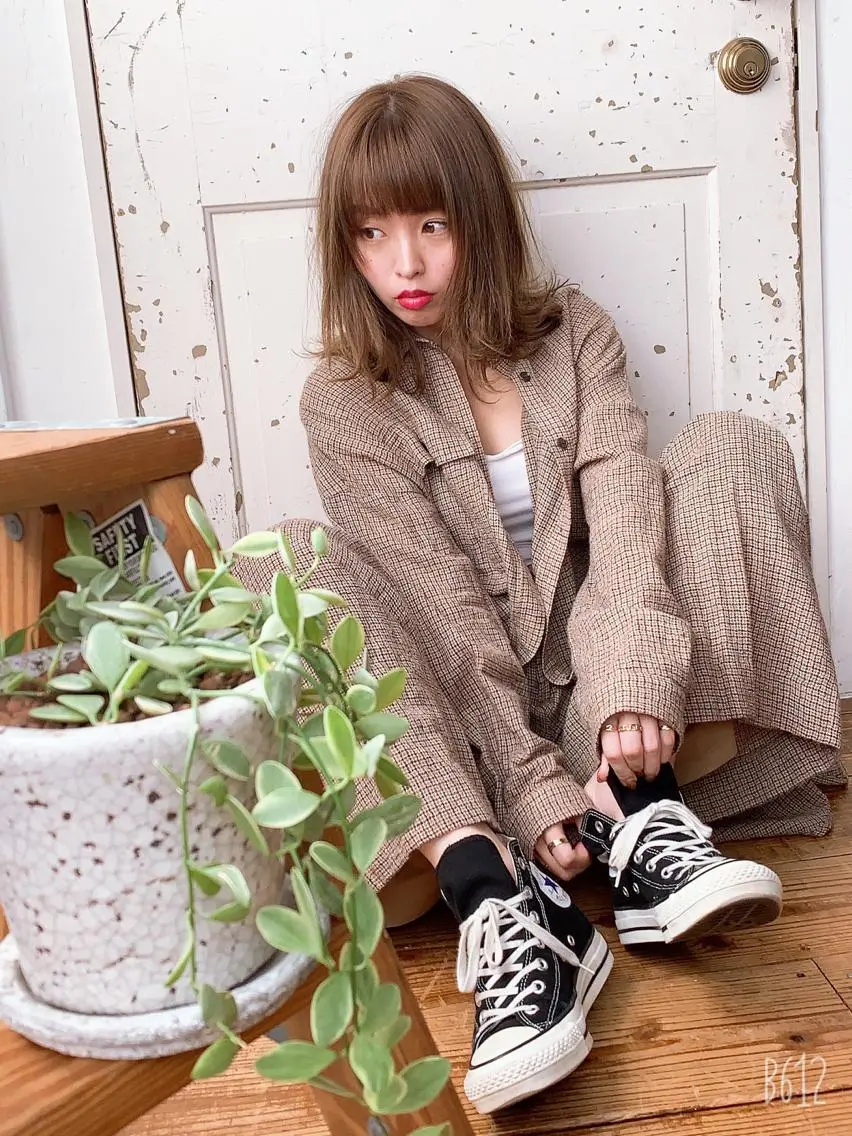ミディアム 白髪ぼかしハイライト 柳川拓哉のヘアスタイル