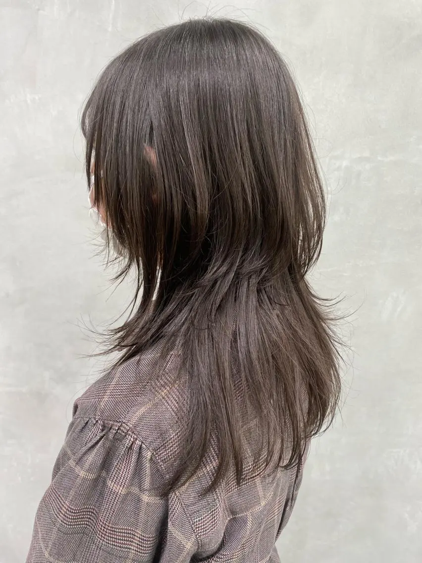 ロング カット MANAMI 🥀ウルフカットのヘアスタイル
