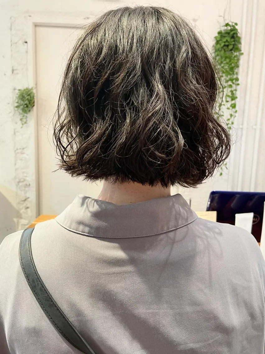 ショート カラー パーマ レイヤー／似合わせ TAKUYAのヘアスタイル