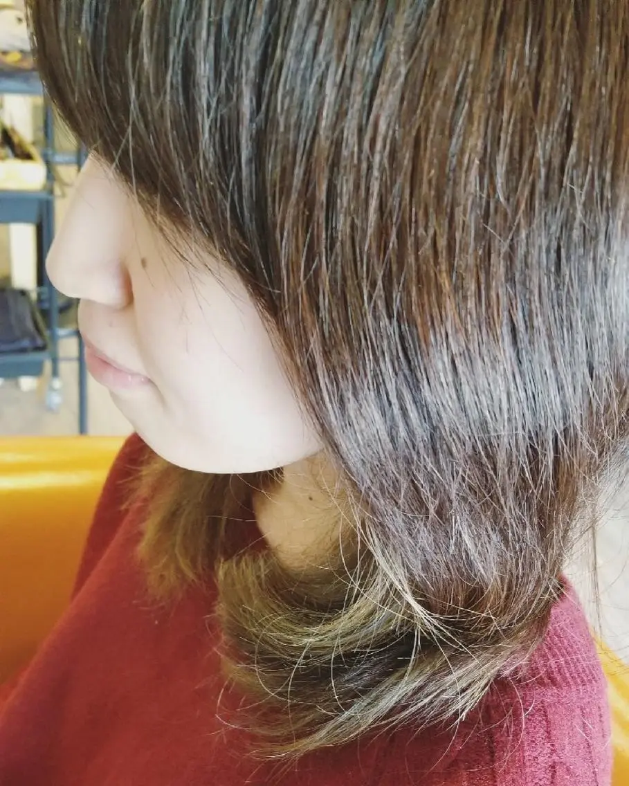 ミディアム カラー アディクシーカラー バレイヤージュ イルミナカラー 外国人風カラー レイヤーカット ヘアカラー spa hair ark 富井直美のヘアスタイル