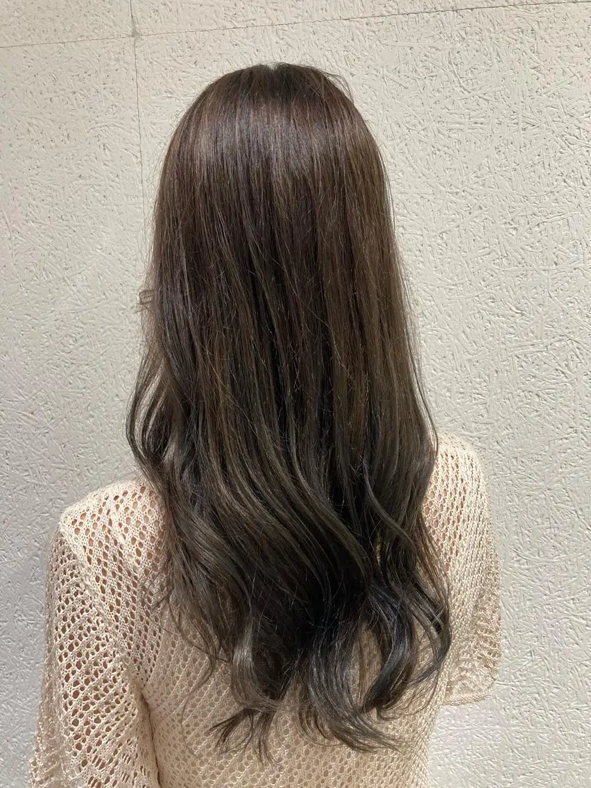 ロング カラー ブルーカラー ブルージュ グラデーションカラー ハイライトカラー ハイライト ミルクティー量産💙 💙ブリーチ特化💙のヘアスタイル