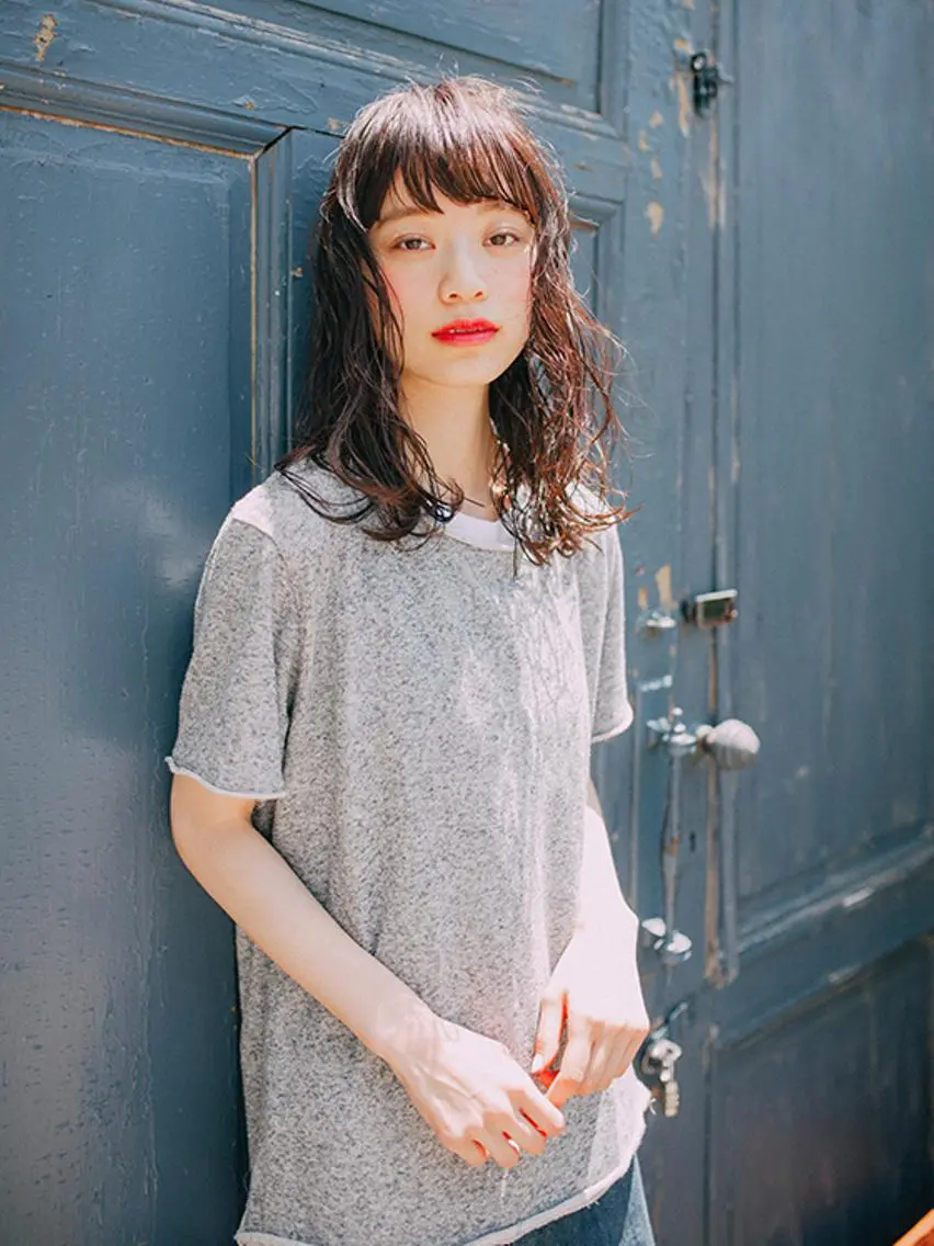 セミロング パーマ 外ハネヘア ショート特化 💐川崎希💐のヘアスタイル