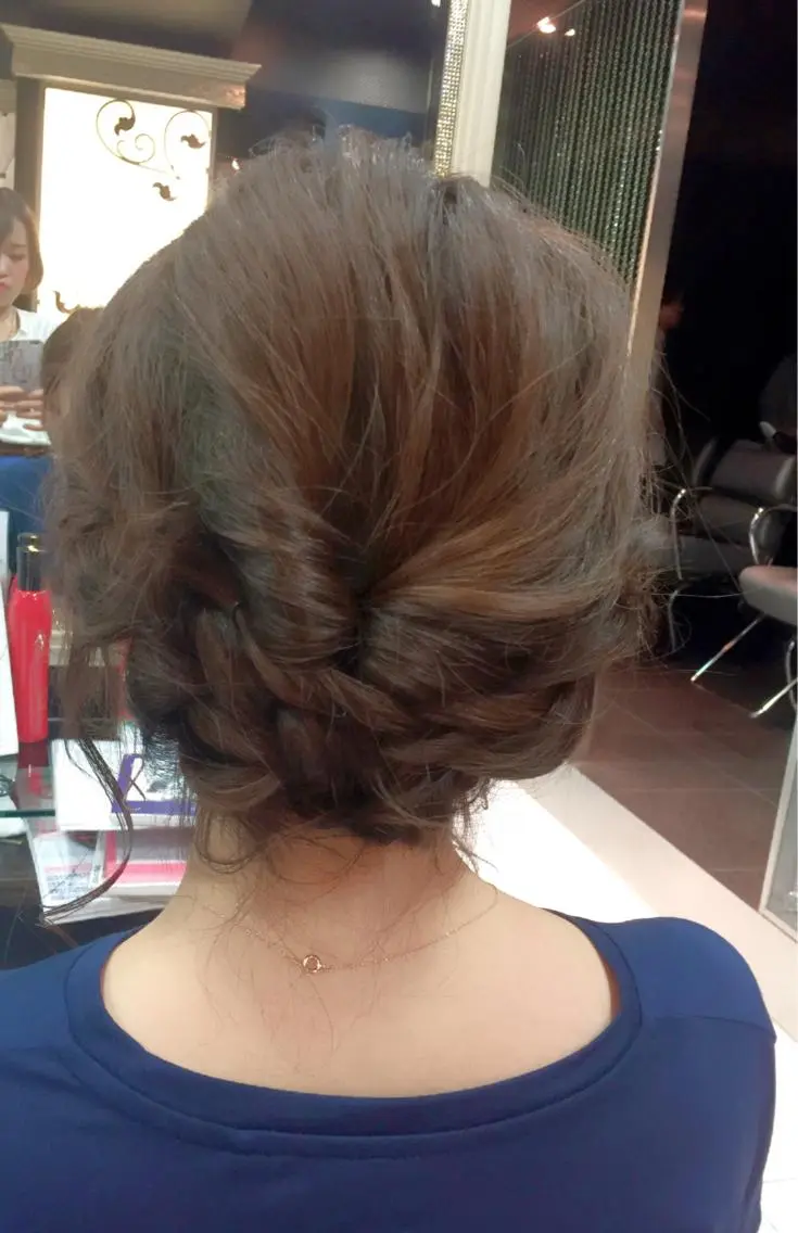 ミディアム セミロング カラー ヘアアレンジ 韓国ヘア✨グレージュ カラーasamiのヘアスタイル