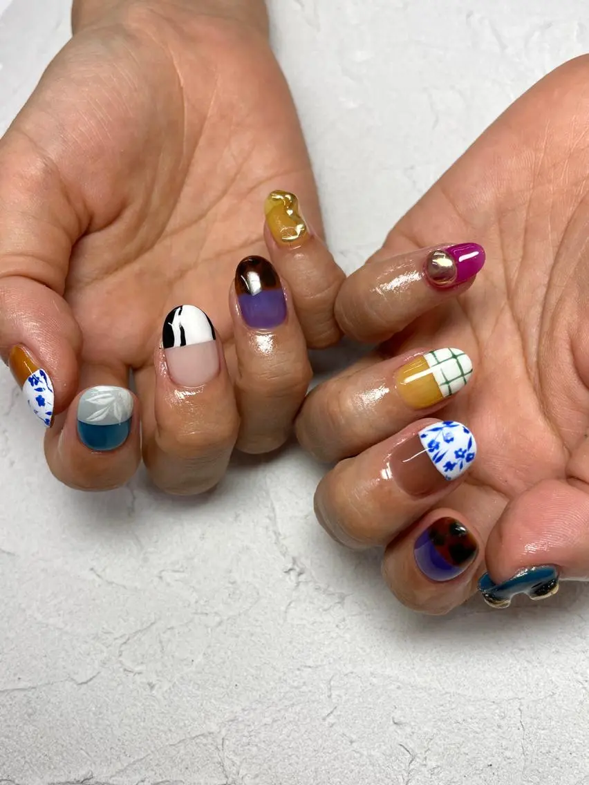 ネイル フレンチネイル ショートネイル 夏ネイル ハンドネイル Nail salon Euphoriaのネイルデザイン
