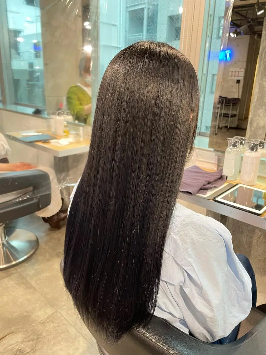 セミロング カラー カット ヘアカラー トリートメント ヘッドスパ ヘアセット ベージュカラー💖 やすひろのヘアスタイル