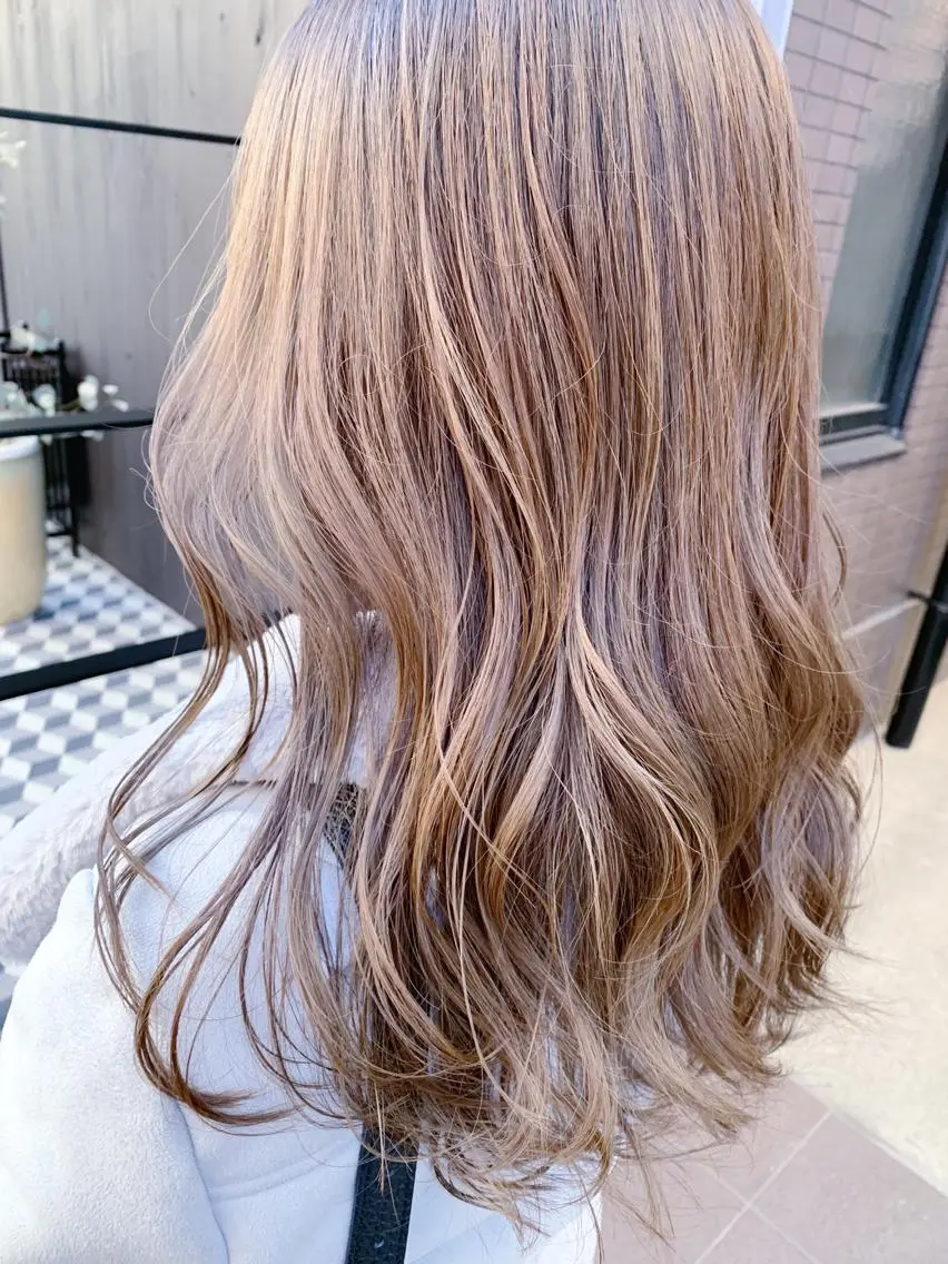 ロング カラー ベージュカラー 【完全マンツー 恵比寿】佐藤 翔のヘアスタイル