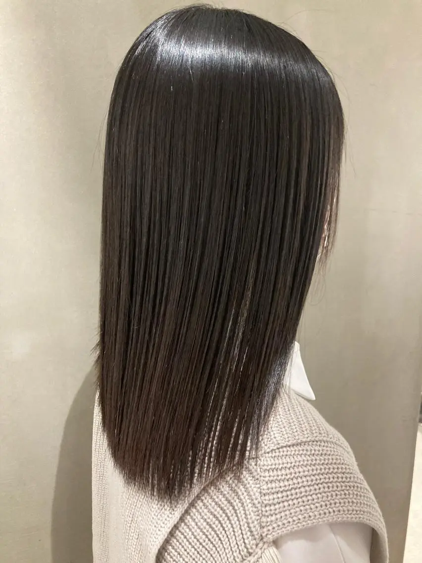 ミディアム トリートメント Larry🌼中下 美香のヘアスタイル