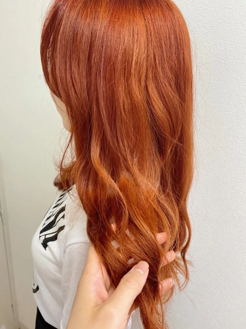 ロング カラー オレンジ 西山梨々【5/1〜 復帰致します🌼】のヘアスタイル