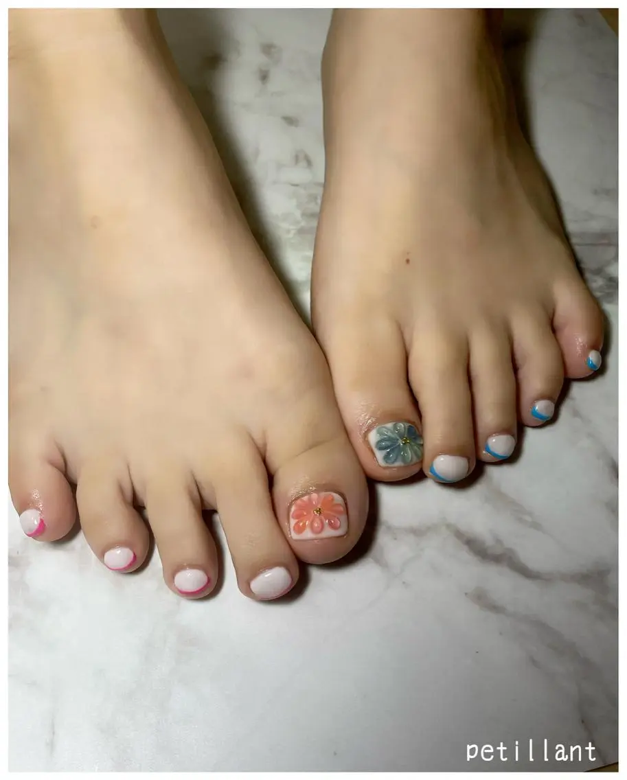 ネイル フットネイル フレンチネイル グラデーション フットネイル nail salon petillantのネイルデザイン