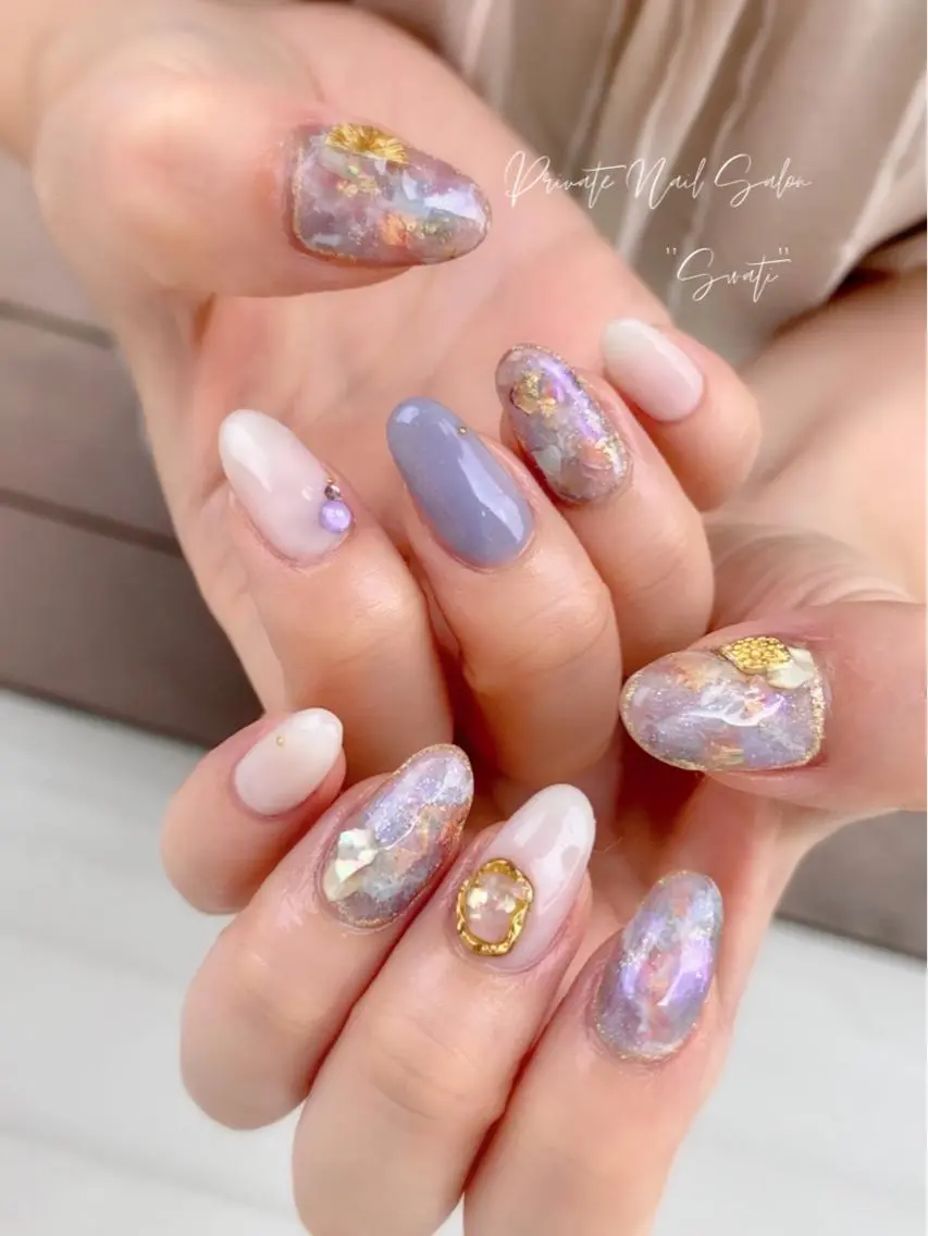 ネイル アートネイル ニュアンスネイル オフィスネイル 夏ネイル yuko (ネイリスト)のネイルデザイン