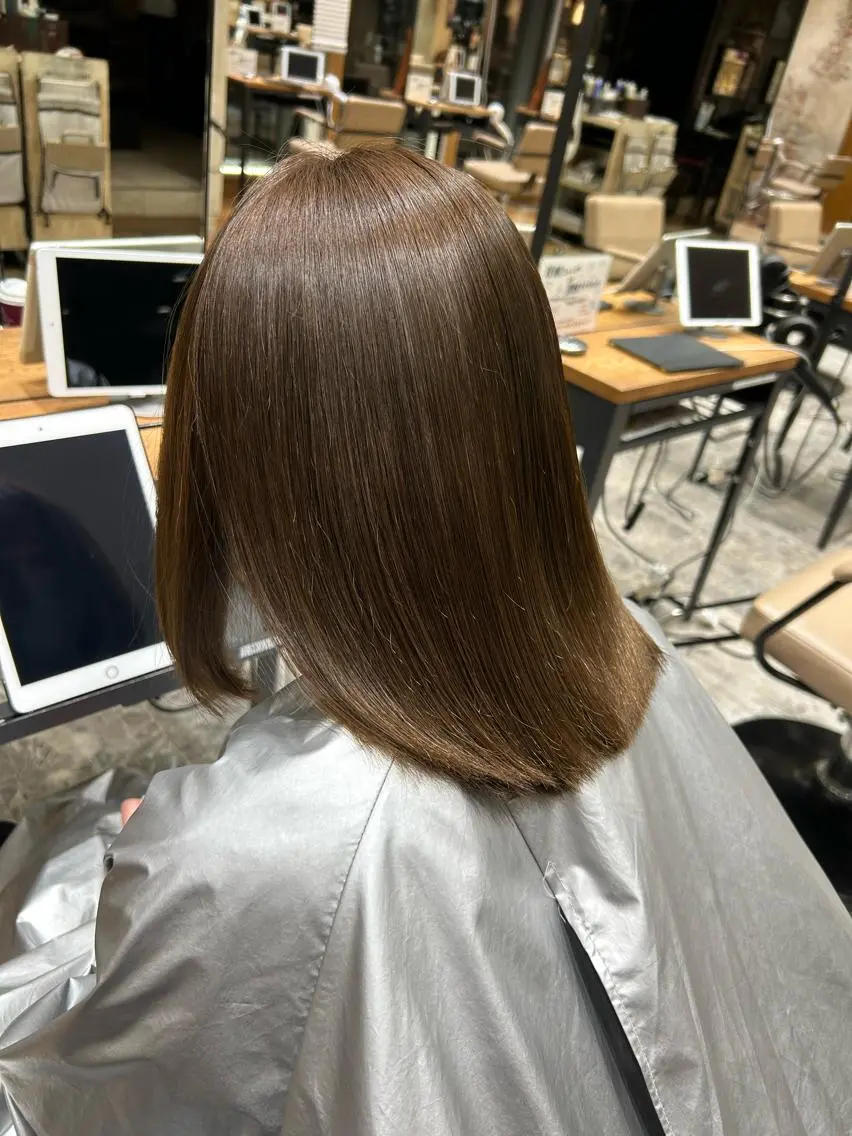 ミディアム カラー パーマ ブリーチ ケアブリーチ ダブルカラー イヤリングカラー ハイライトカラー カット ヘアカラー 縮毛矯正 トリートメント 銀座✨ショートボブ ショート/坂本亜裟海のヘアスタイル