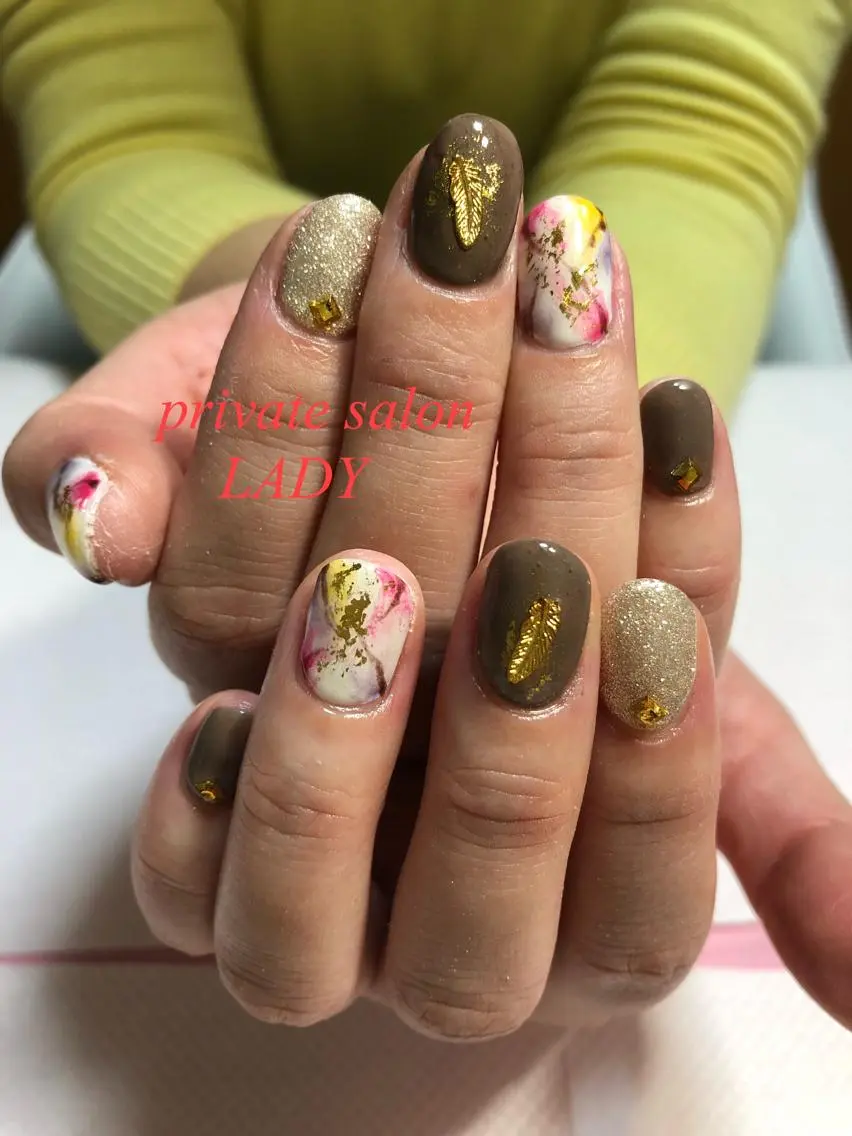ネイル ハンドネイル 桜田 麻菜のネイルデザイン