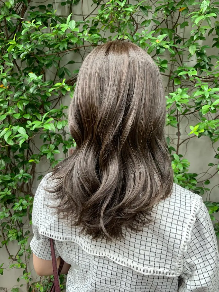 セミロング カット ヘアカラー トリートメント 🌟美髪縮毛矯正🌟 吉田冴一のヘアスタイル